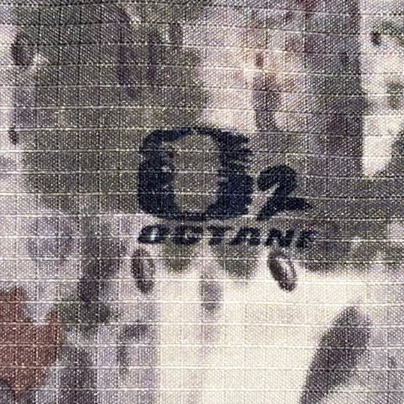 Cabela’s O2 Octane Lightweight Hunting Button Down Camo Shirt Size Large - Picture 6 of 8